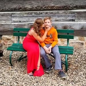 Meet your Posher, Colin